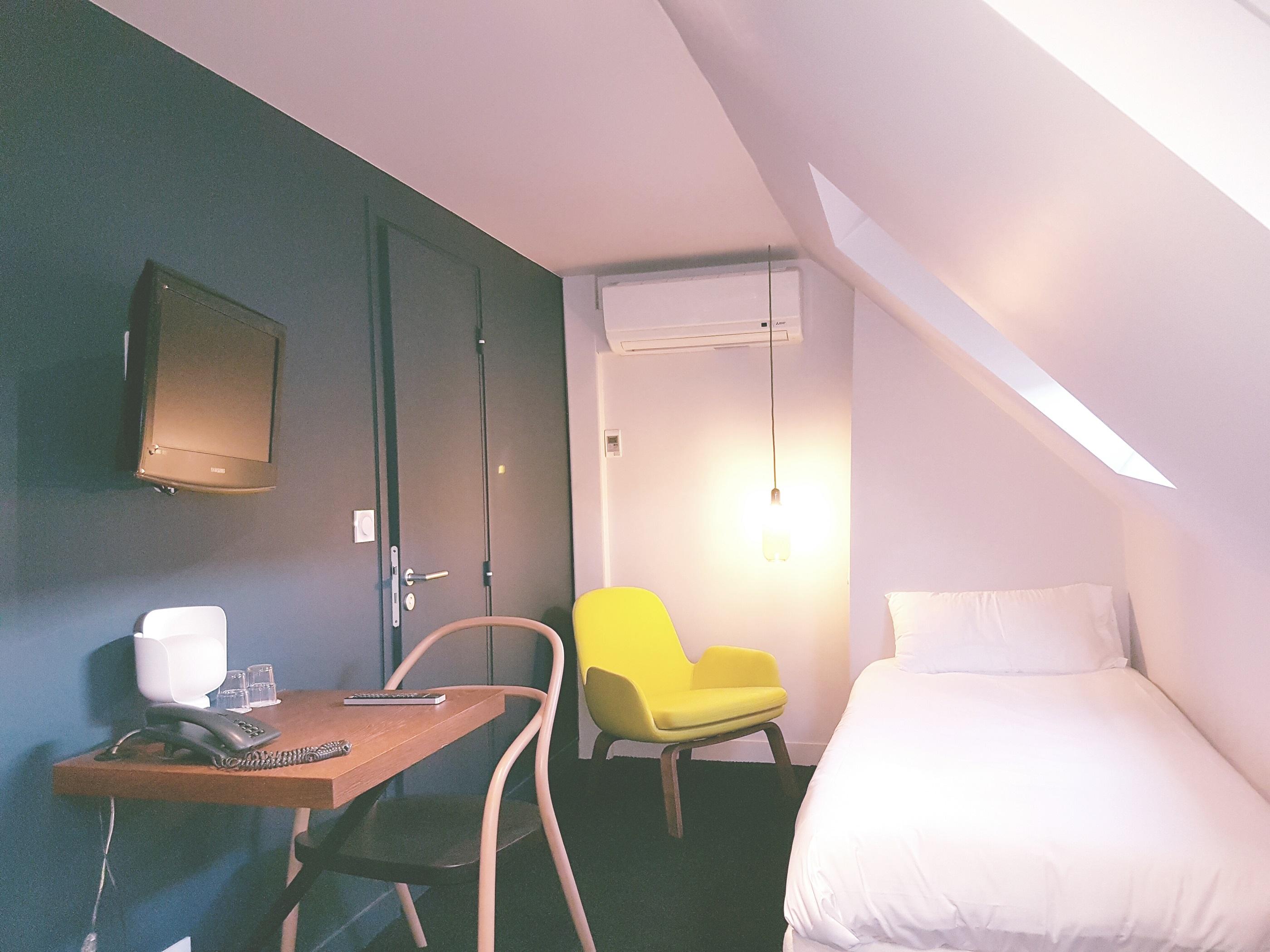Wit Hotel Paris Bagian luar foto