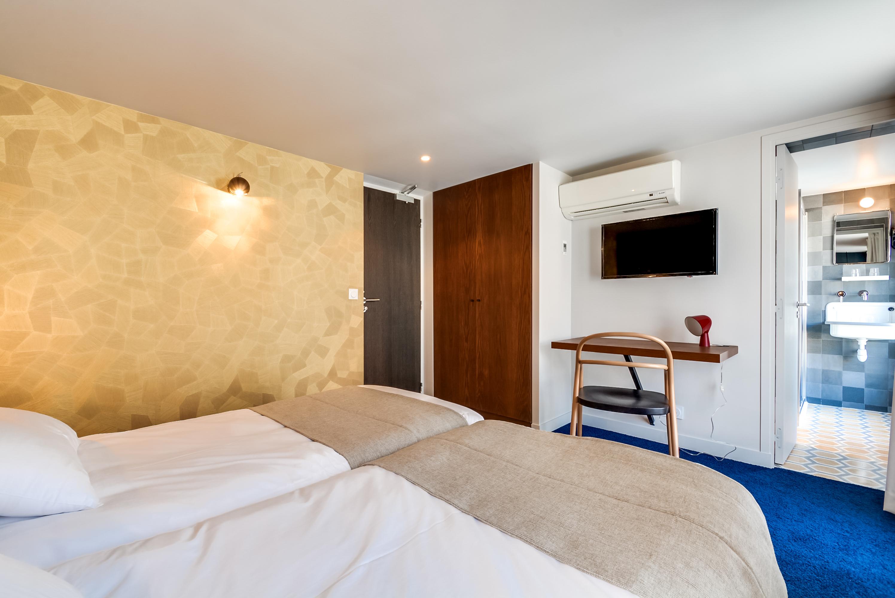 Wit Hotel Paris Bagian luar foto