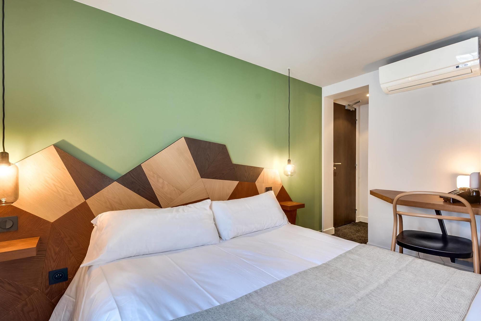 Wit Hotel Paris Bagian luar foto